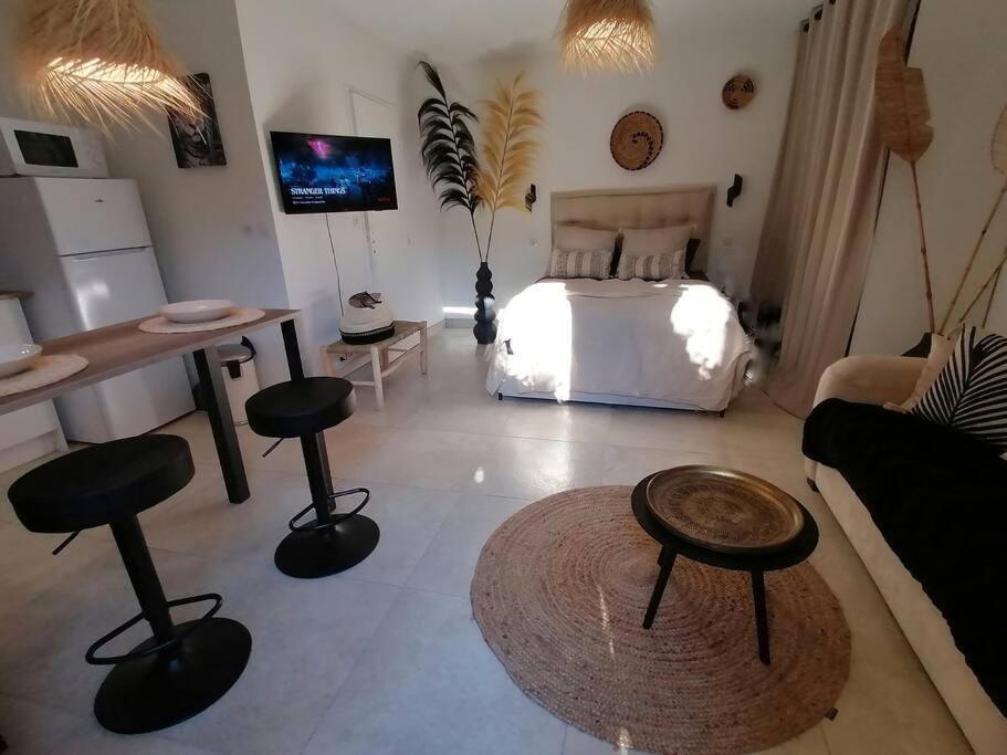 Superbe Studio Ethnique Daire Hyères Dış mekan fotoğraf